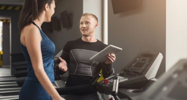 Pourquoi les coachs doivent apprendre à vendre (sans avoir l&rsquo;impression de vendre)